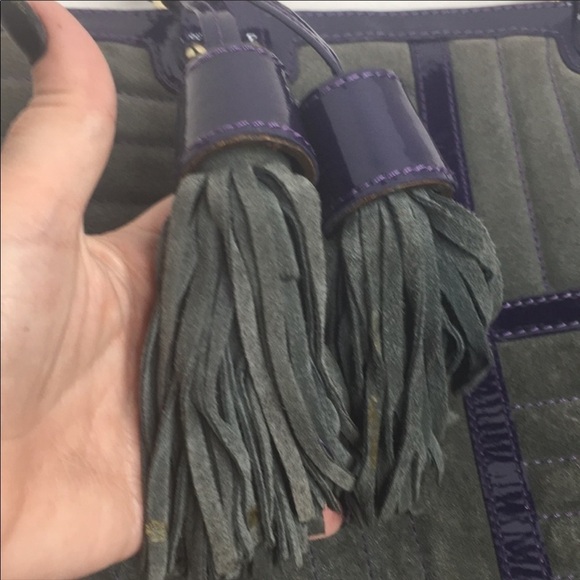 Claudia Firenze Grey and Purple Suede Tassel Tote - Picture 8 of 9